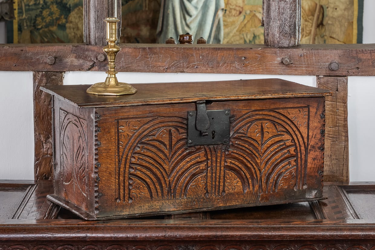 Small 17th century oak box