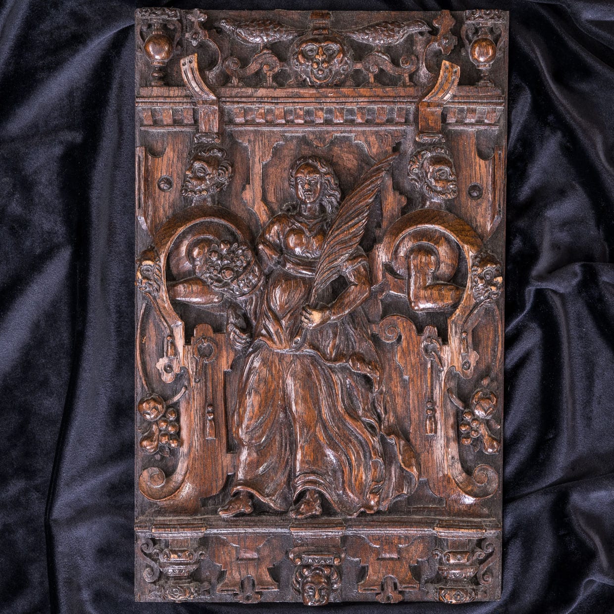 French Renaissance carved oak panels