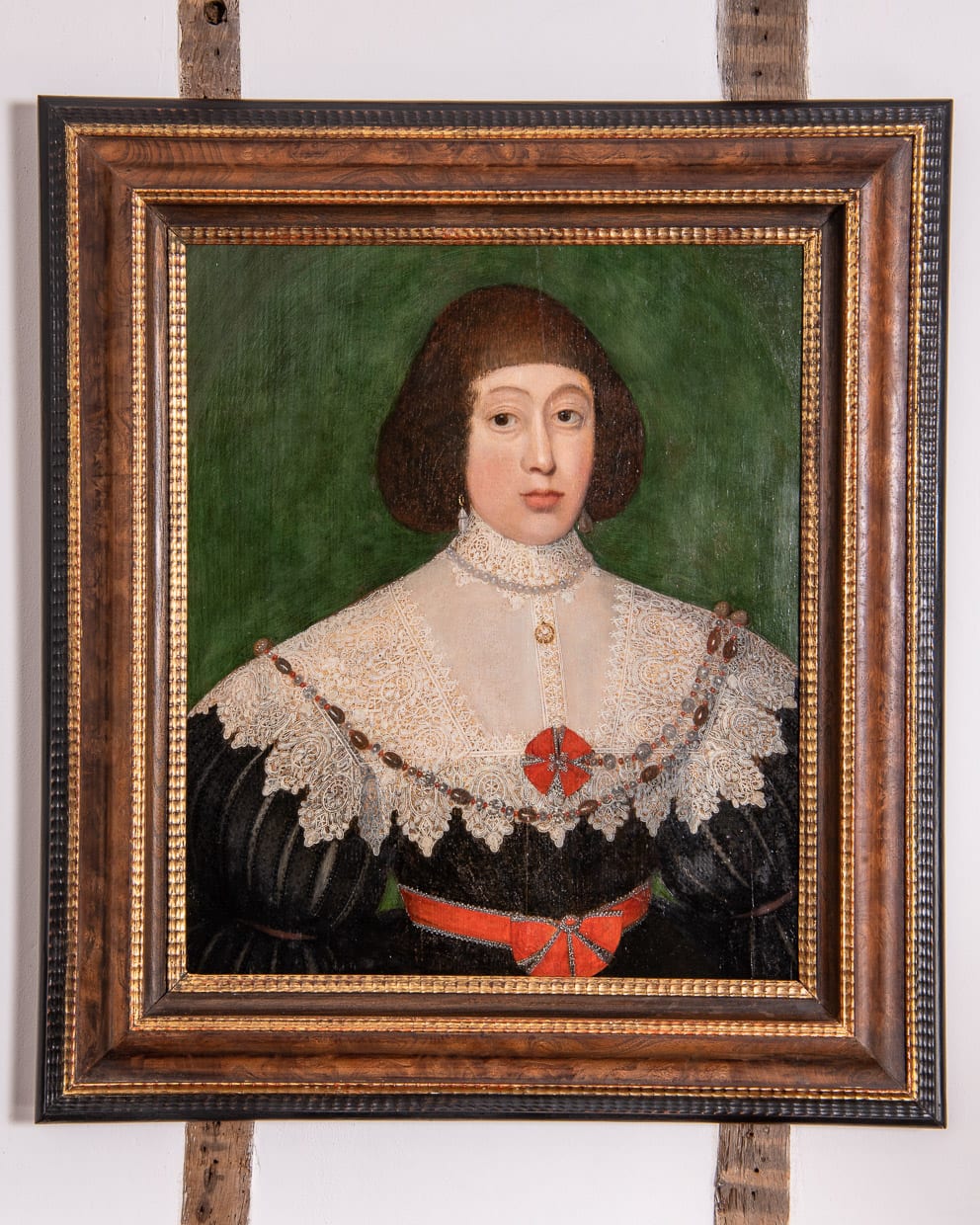 Early 17th century portrait of young woman