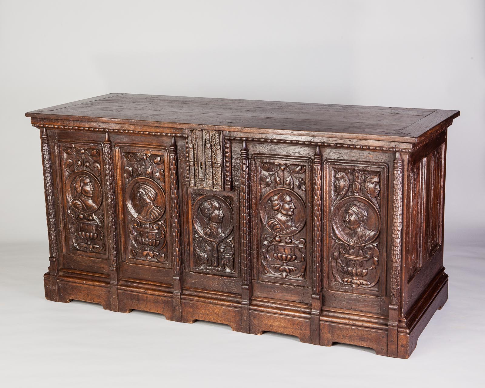 French renaissance chest