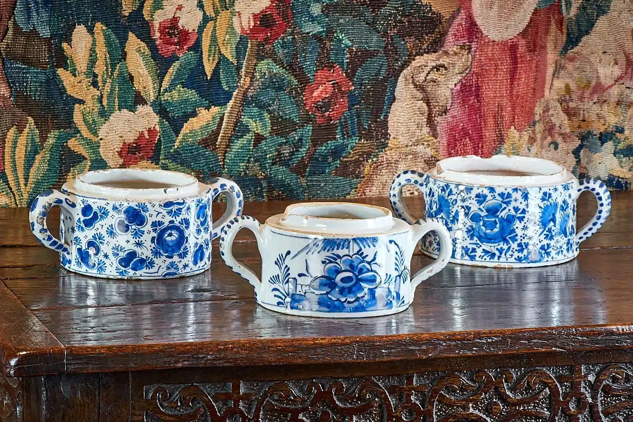 3 Delft blue and white pots