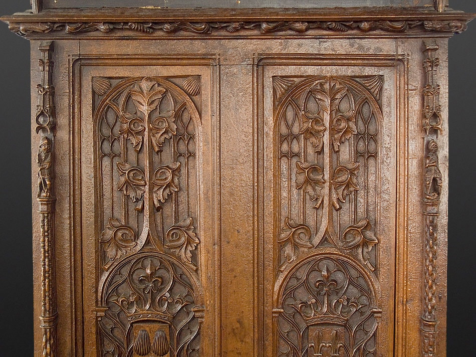 Gothic walnut throne chair