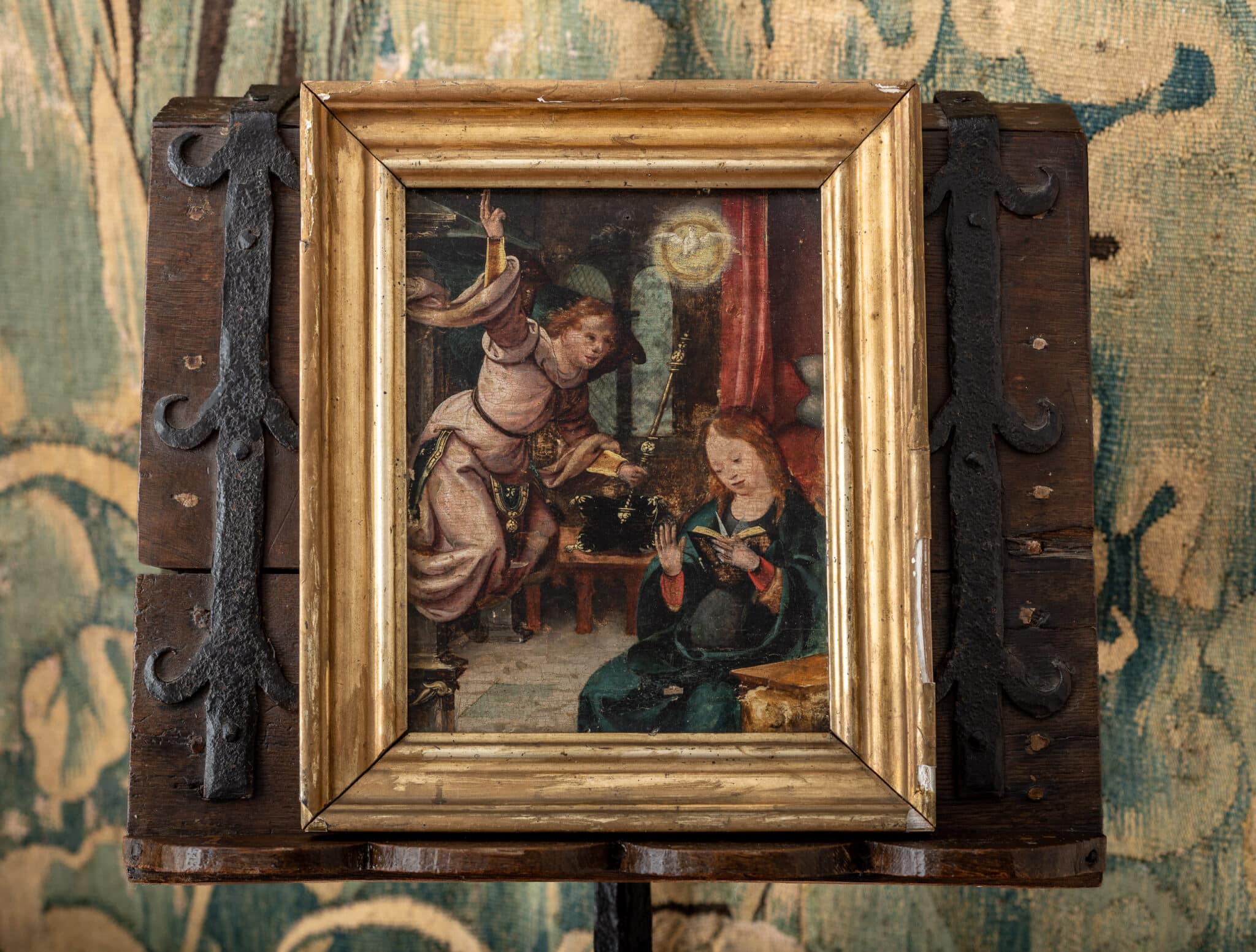 A Flemish Oak Panel Depicting The Annunciation