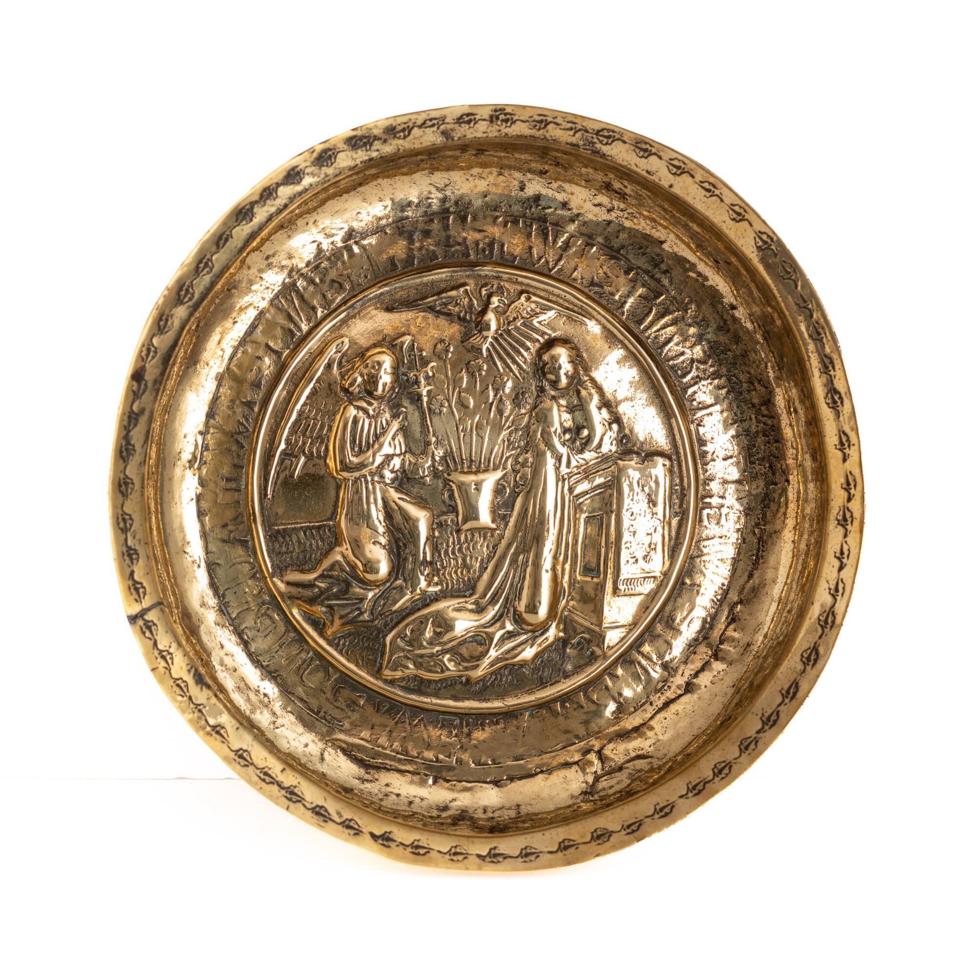A Nuremberg Brass Beckenschlägerschüssel Depicting the Annunciation
